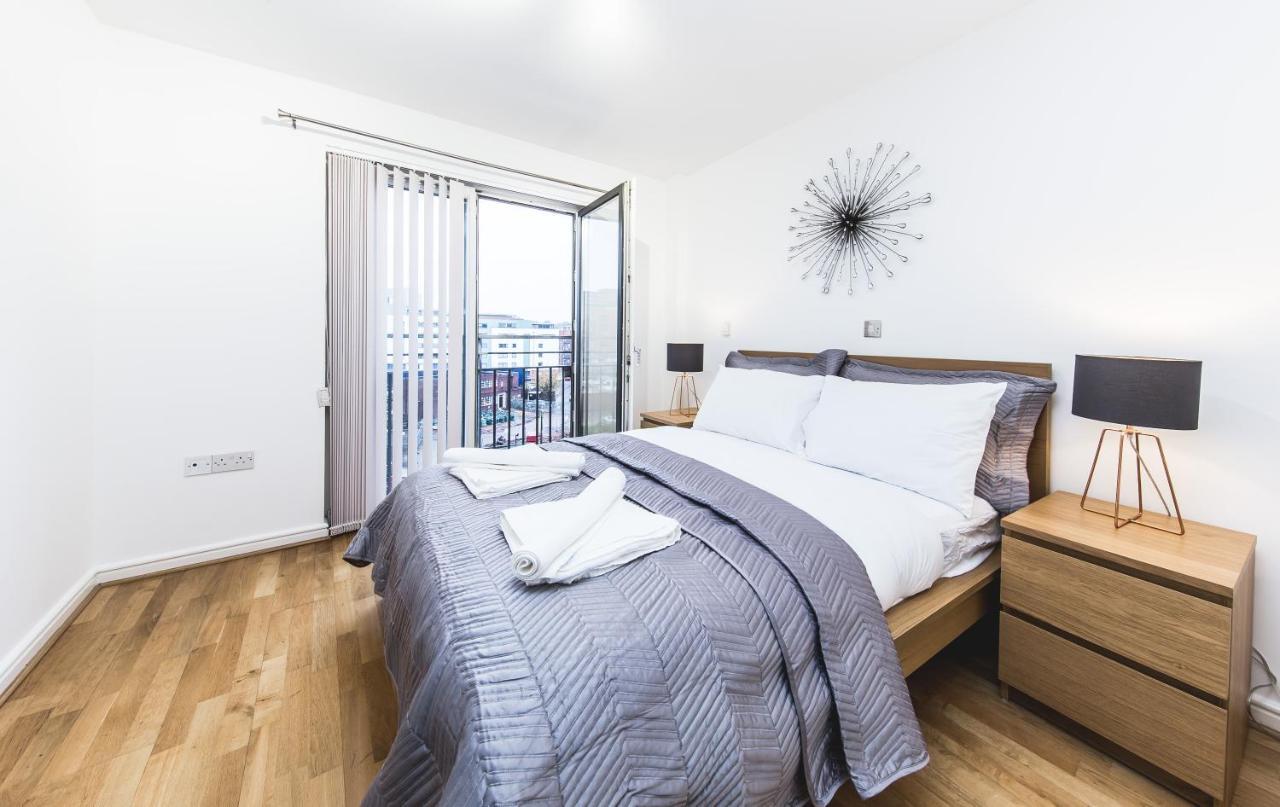 First Stay Apartments - The West Suite Birmingham Zewnętrze zdjęcie