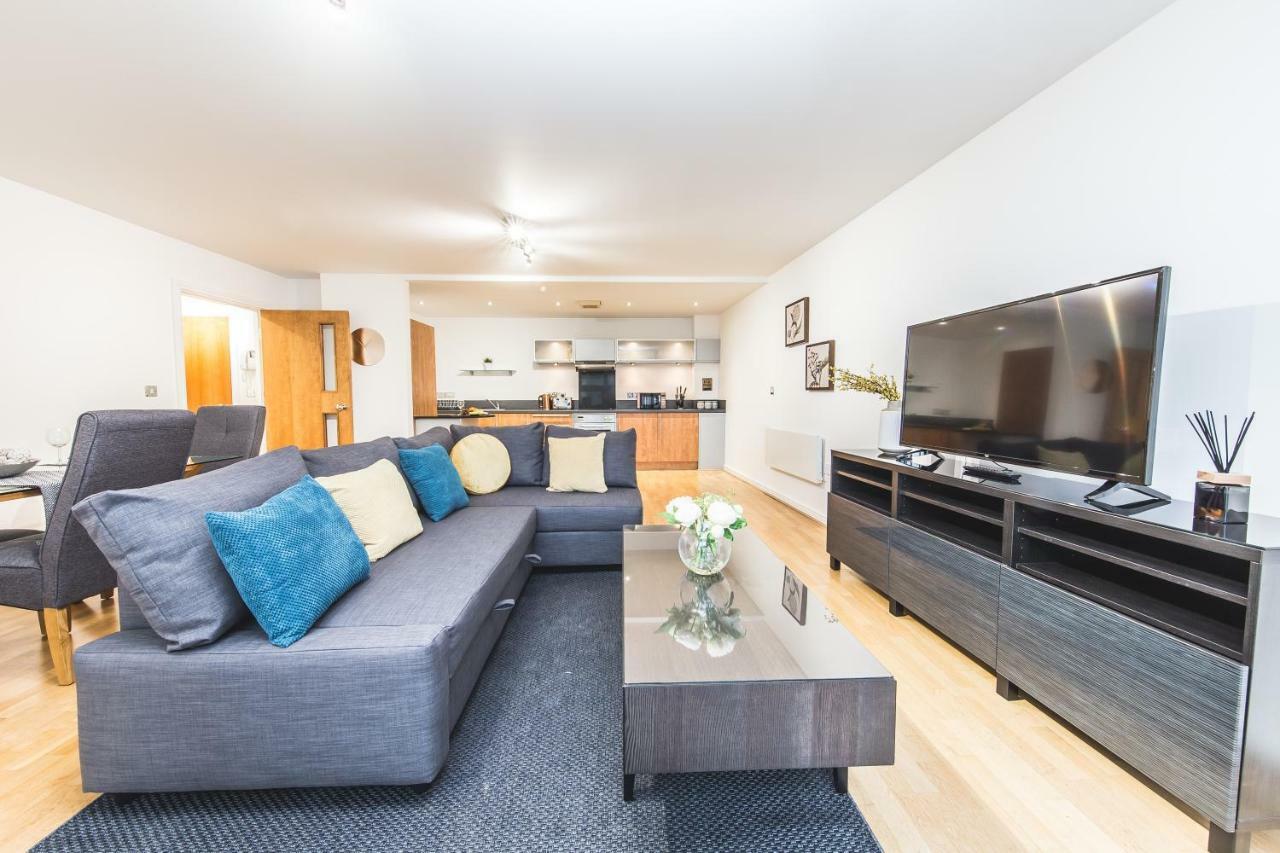 First Stay Apartments - The West Suite Birmingham Zewnętrze zdjęcie