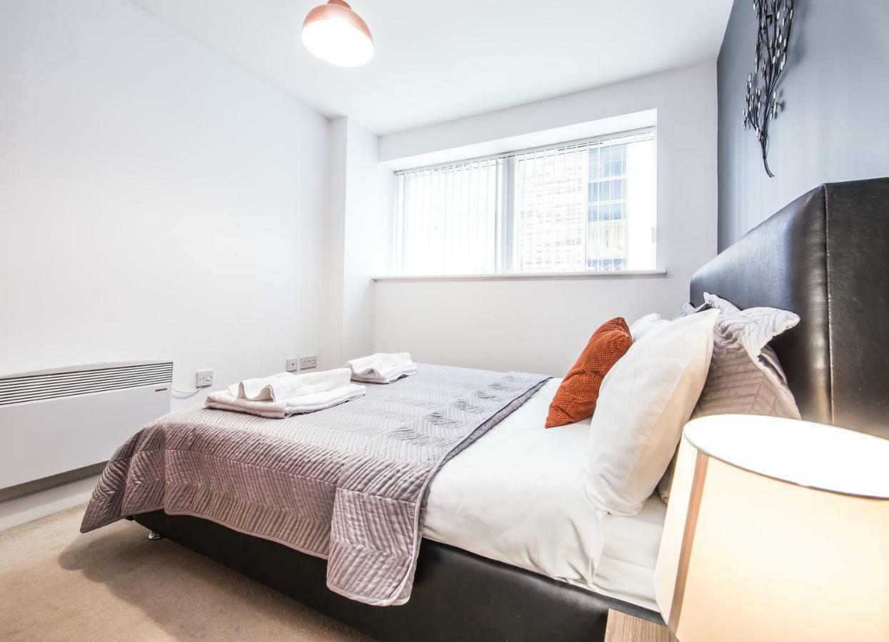 First Stay Apartments - The West Suite Birmingham Zewnętrze zdjęcie