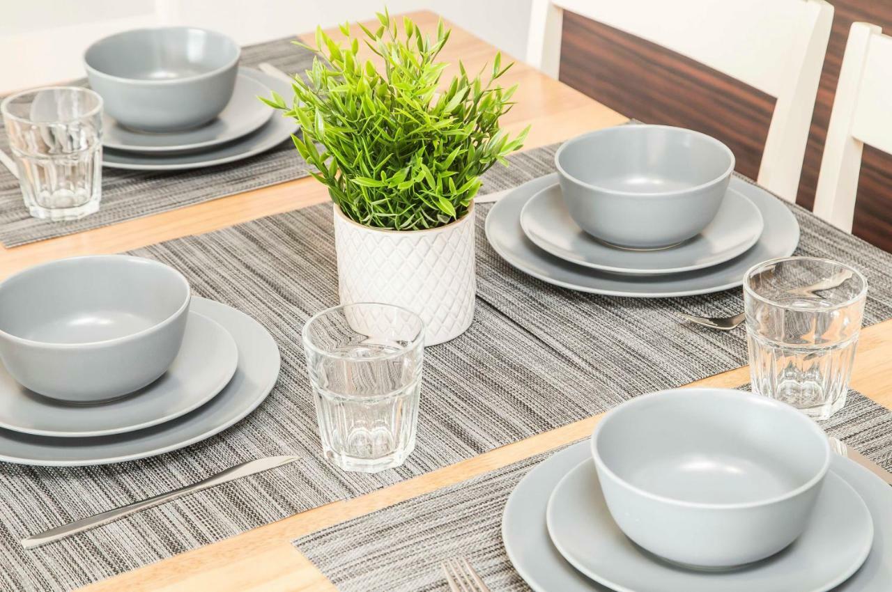 First Stay Apartments - The West Suite Birmingham Zewnętrze zdjęcie